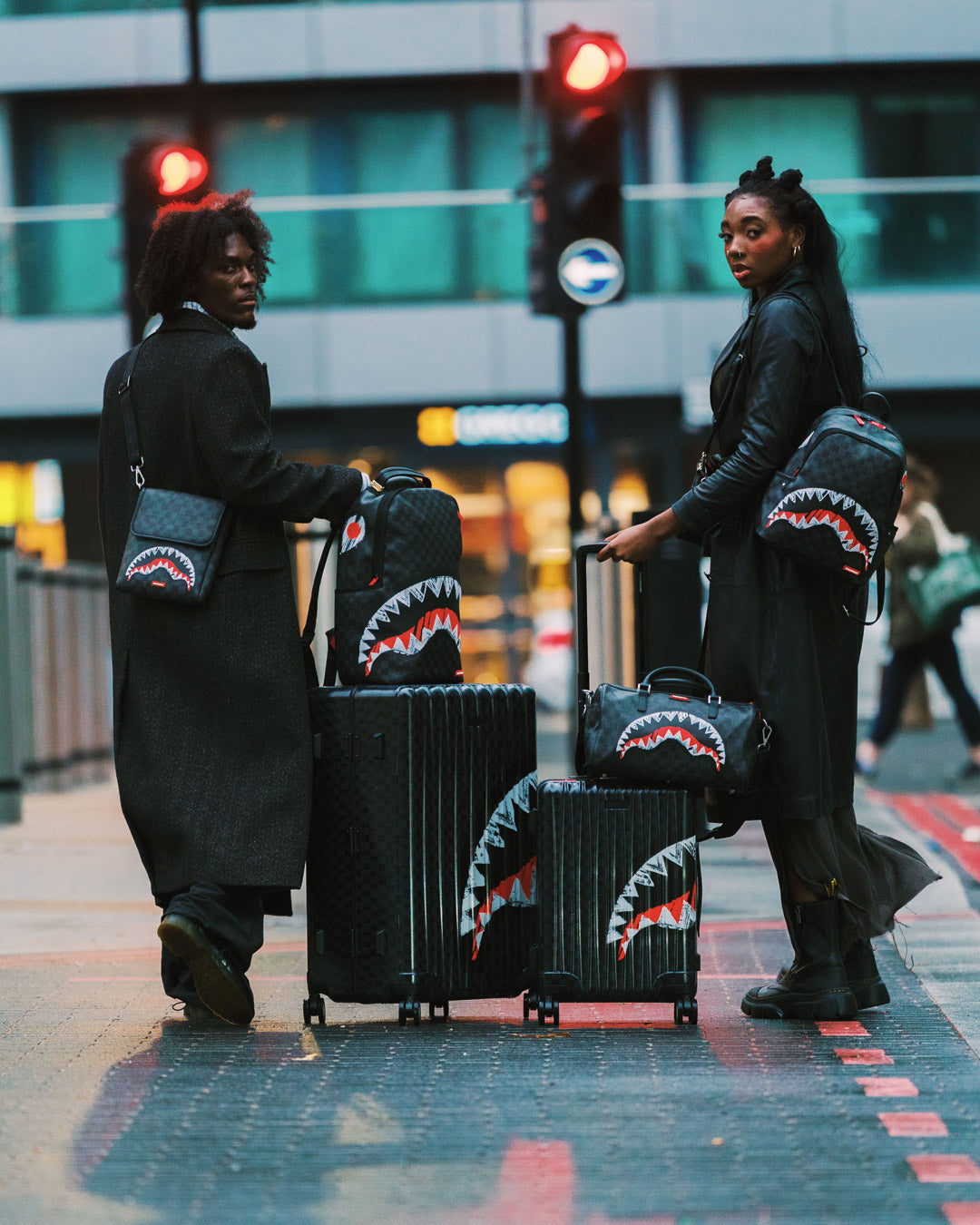 SPRAYGROUND® DUFFLE SCRIBBLE SHARK MINI DUFFLE